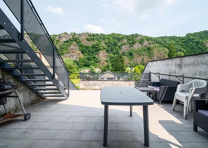 Apartment Vue Sur La Meuse