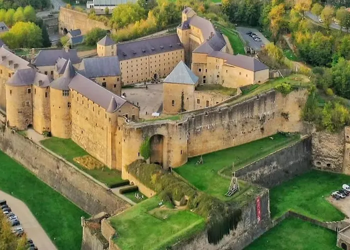 Vue Sur La Meuse * Chooz