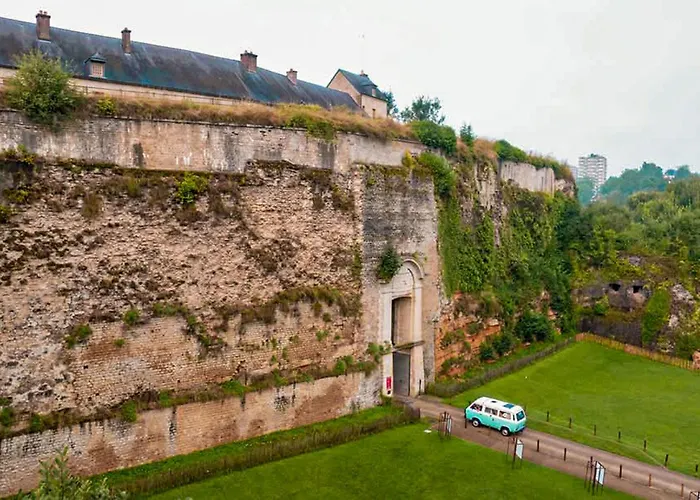 Vue Sur La Meuse * Chooz